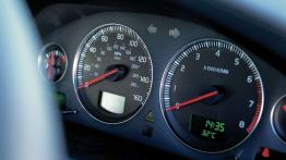 Volvo V70 - deska rozdzielcza