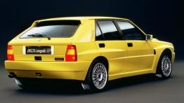Lancia Delta - widok z tyłu