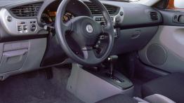 Honda Insight 2006 - pełny panel przedni