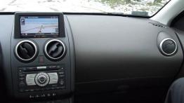 Nissan Qashqai - inny element panelu przedniego
