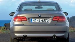 BMW Seria 3 E92 Coupe - widok z tyłu