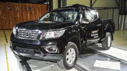 Nissan NP300 Navara, 2.3 diesel, mid grade, LHD