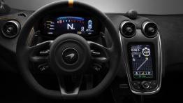 McLaren 600LT równie szybki jak mocniejszy 675LT