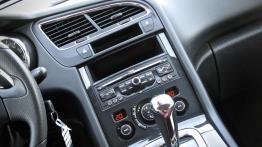 Peugeot 5008 pierwszej generacji – ciekawa propozycja dla rodziny