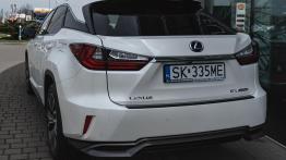 Lexus RX 200t kontra RX 450h – benzyna lepsza od hybrydy?