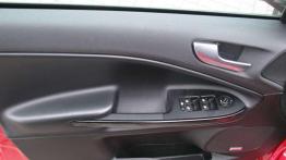 Alfa Romeo Giulietta Quadrifoglio Verde - Koniczynka na szybko