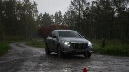 Mercedes EQC – przekona sceptyków do elektromobilności. Wystarczy zaufać jego inteligencji