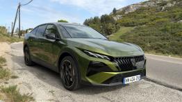Pierwsza jazda: Peugeot 408 po liftingu stracił kły, za to zyskał błyskotki. Czy to wystarczy na starcie z Octavią?