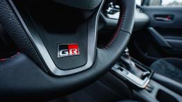 Toyota Corolla Cross 2.0 Hybrid FWD to wybór z rozsądku, ale nie w wersji GR SPORT