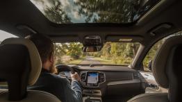 Powietrze w samochodzie wolne od zanieczyszczeń, w tym pyłów zawieszonych