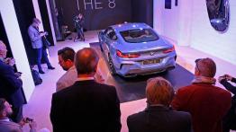BMW seria 8 - polska premiera - widok z ty?u