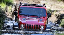  Jeep Wrangler Rubicon Unlimited (2018) - widok z przodu