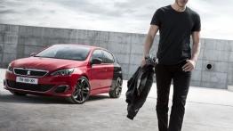 Peugeot 308 II Hatchback GTi (2016) - widok z przodu