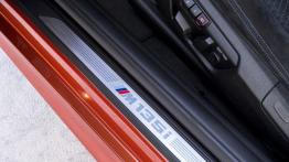 BMW M135i F21 Facelifting (2015) - listwa progowa