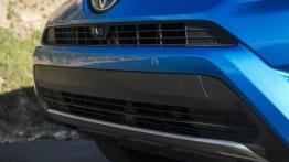 Toyota RAV4 IV Facelifting Hybrid (2016) - zderzak przedni