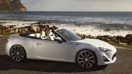 Toyota FT-86 Open Concept - prawy bok