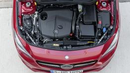 Mercedes CLA 220 CDI (C117) 2012 - silnik