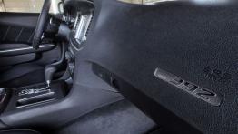 Dodge Charger SRT8 392 (2014) - deska rozdzielcza