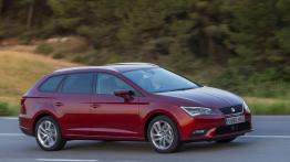 Seat Leon ST 4Drive (2014) - prawy bok