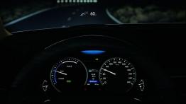 Lexus GS IV 300h (2014) - zestaw wskaźników