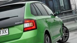 Skoda Rapid II Spaceback - galeria redakcyjna (2) - prawy tylny reflektor - włączony