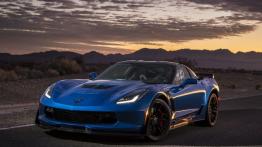 Chevrolet Corvette C7 Z06 Coupe (2015) - widok z przodu