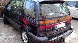 Mitsubishi Space Wagon II Minivan - galeria społeczności - widok z tyłu