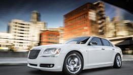 Chrysler 300 Motown Edition - lewy bok