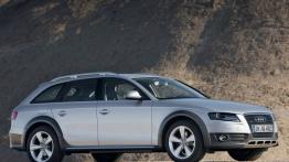 Audi A4 Allroad - widok z przodu