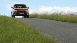 Mitsubishi Outlander III - widok z przodu