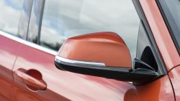 BMW X1 Facelifting - prezentacja w Monachium - prawe lusterko zewnętrzne, przód