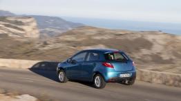 Mazda 2 2011 - lewy bok