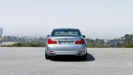 BMW Seria 7 ActiveHybrid - widok z tyłu