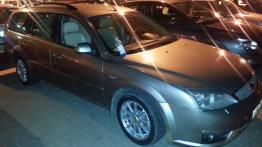 Ford Mondeo III Kombi - galeria społeczności - prawy bok