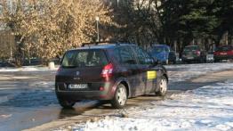 Renault Scenic 1.6 16V Confort Expression - widok z tyłu