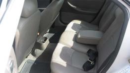 Chrysler Sebring LX  2.7 V6 - tylna kanapa