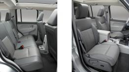 Jeep Cherokee 2007 - widok ogólny wnętrza