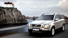 Volvo XC90 2006 - widok z przodu