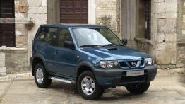 Nissan Terrano II - mistrz w terenie, fajtłapa w życiu?