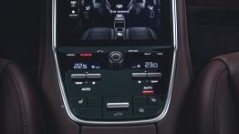 Porsche Panamera GTS - 911 dla rodziny