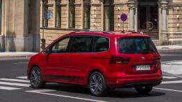 Saksonia zza kierownicy hiszpańskiego byka, czyli Seat Alhambra na wakacjach