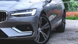 Volvo V60 – prawdziwe kombi powraca!