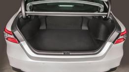 Toyota Camry – zelektryfikowany powrót