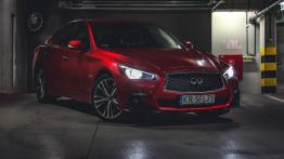 Infiniti Q50 S Hybrid – nie zdążyło się znudzić, a już przeszło facelifting