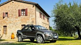 Fiat Strada - Dostawczak bardziej osobowy