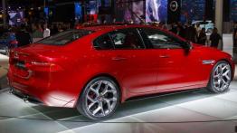 Powiew świeżości w klasie średniej - relacja z Paryża