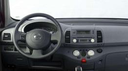 Oszczędny i niebanalny - Nissan Micra (2002-2010)