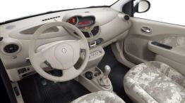 Renault Twingo - auto służbowe dla kobiet?