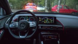 Mercedes EQC – przekona sceptyków do elektromobilności. Wystarczy zaufać jego inteligencji