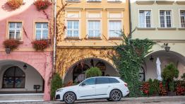 Audi Q7 facelifting ? pierwsza jazda - lewy bok